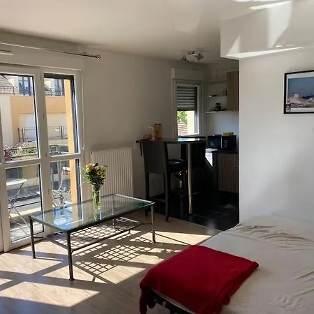 Charmant 2 Pieces Bien Situe Appartement *